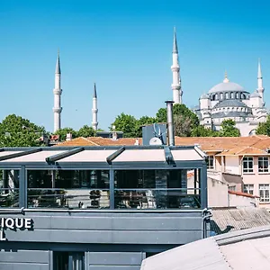 Rw Boutique Istanbul
